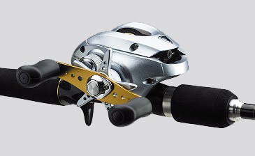 美品　シマノ アクシス 100 右巻き SHIMANO AXIS ベイトリール シーバス ブラックバス タイラバ
