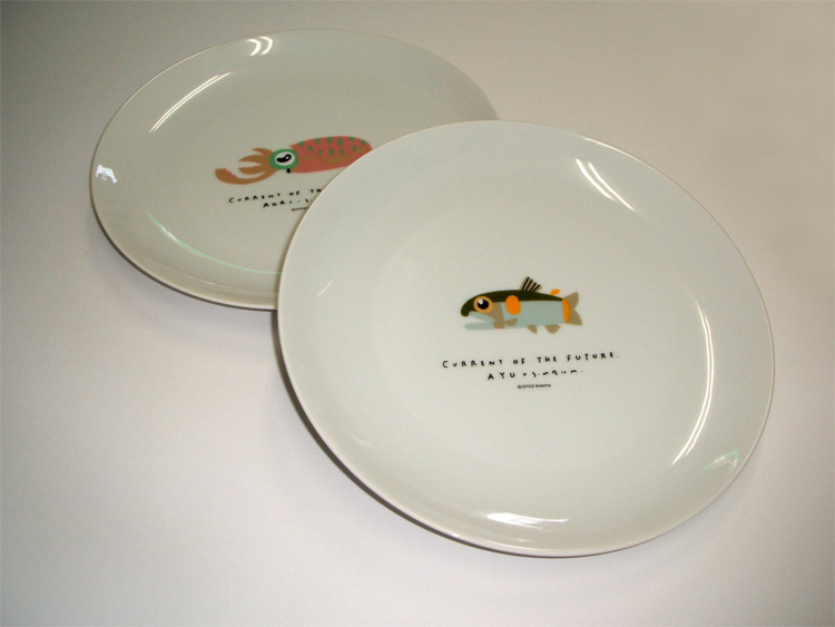 人気の雑貨がズラリ！ 釣りグッズ/アクセサリー/村上康成コラボプレート 食器